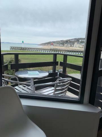 Les Marinas Port Deauville Eksteriør bilde