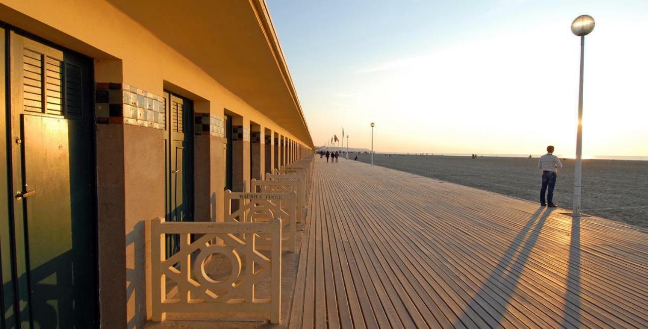 Les Marinas Port Deauville Eksteriør bilde